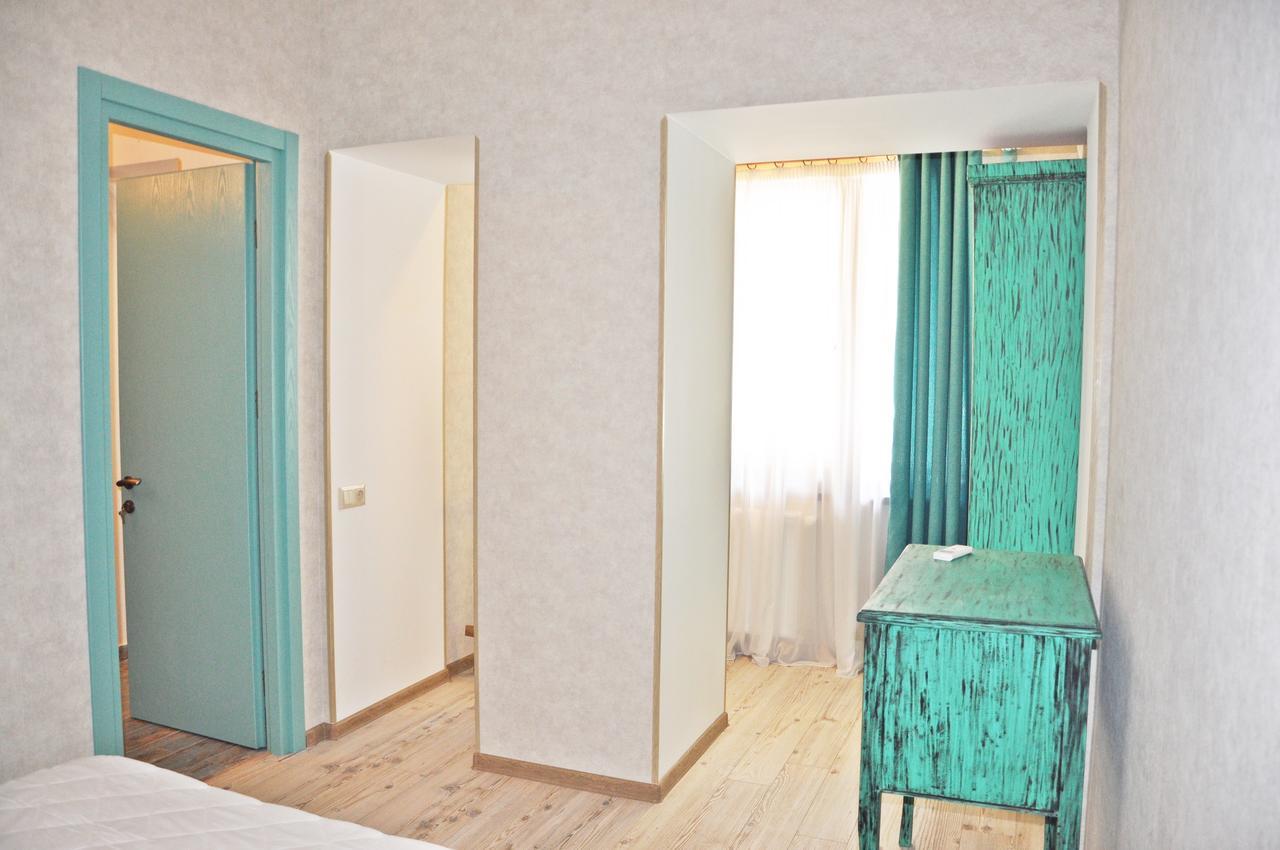 Dari Apartament Tbilisi Exteriör bild