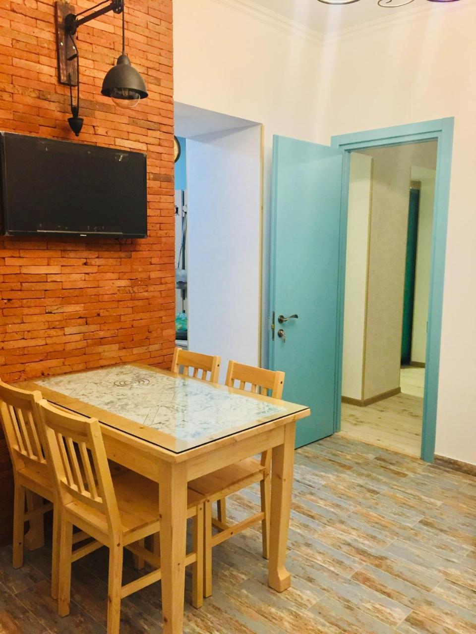 Dari Apartament Tbilisi Exteriör bild